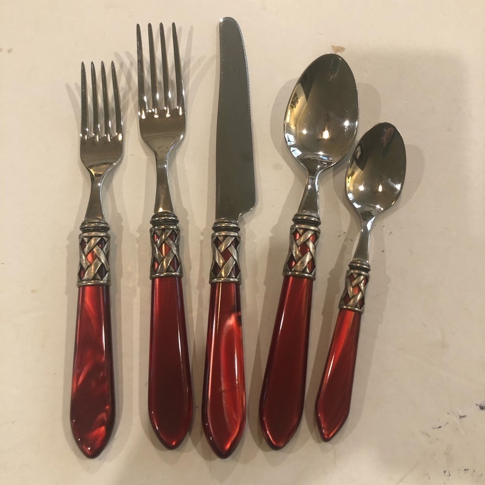 Bugatti for Vietri Aladdin 5 piece place setting Red Italian 18/10 stainless